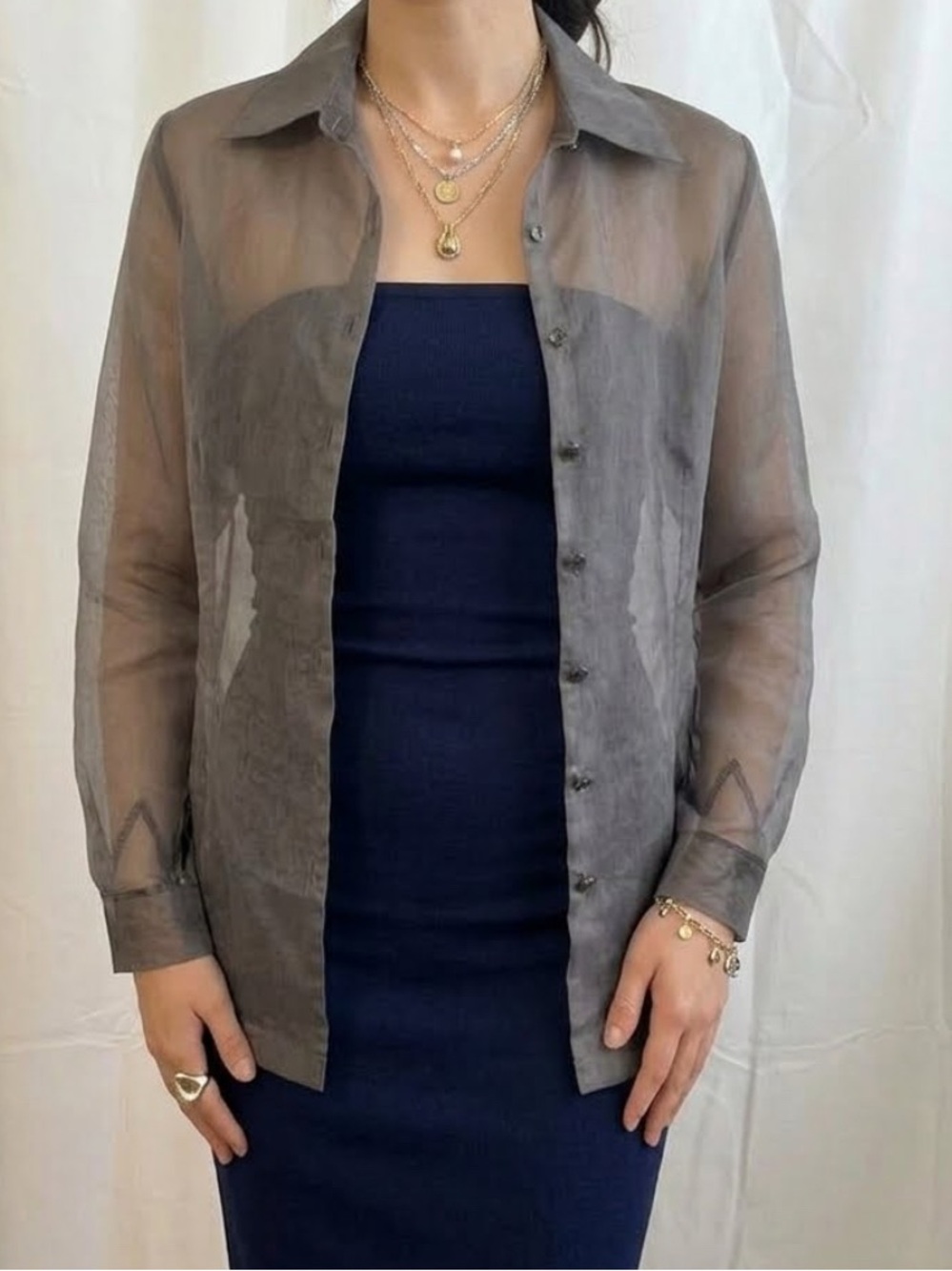 VTG 100% SILK Anne Carson Sheer Silver Gray Grey Button-Down Blouse Shirt Top
